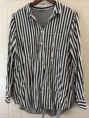 Black & White Vertical Stripe Button-Up Shirt